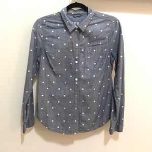 GAP polka dot chambray button up shirt