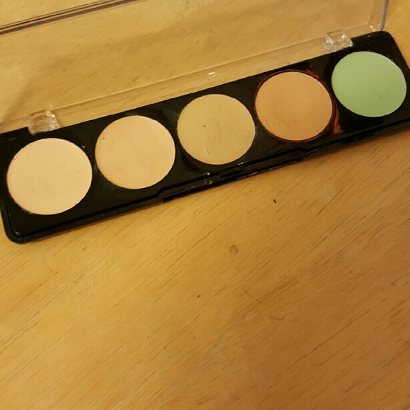 Makeup forever - Picture 2 of 2