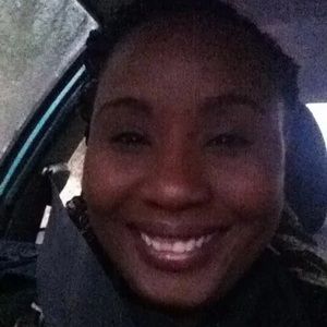 Meet your Posher, Latisha