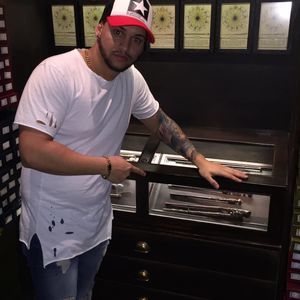 Meet your Posher, Luis