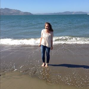 Meet your Posher, Anna