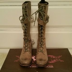 Anthropologie gee wawa boots