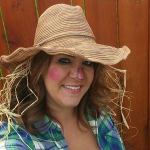 Meet your Posher, Cara