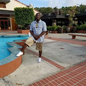 Meet your Posher, Antonio