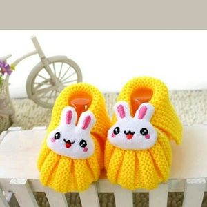 UNISEX KNIT CROCHET WARM CRIB BOOTIE