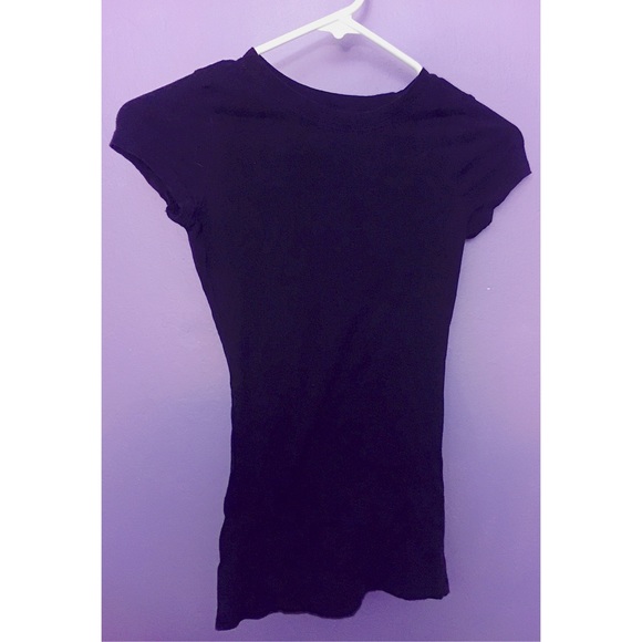 🎉PRICE DROP🎉Love On A Hanger Short Sleeve Tee