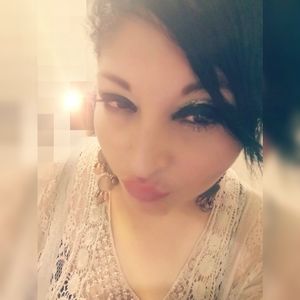 Meet your Posher, Luisa