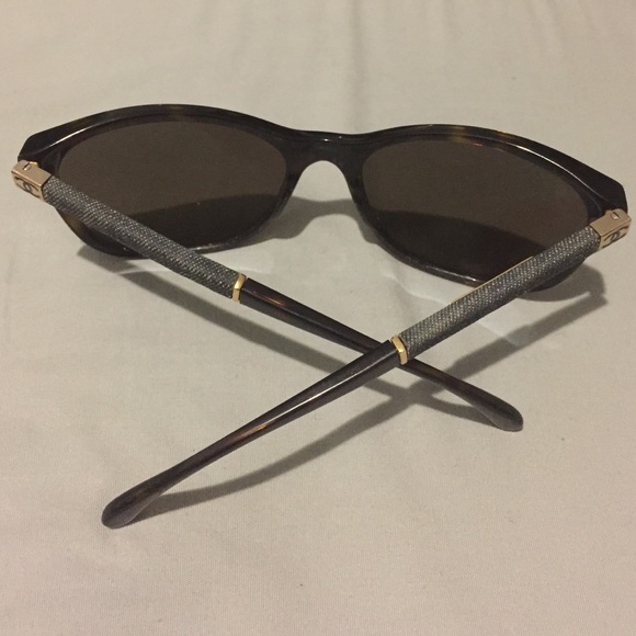 CHANEL sunglasses - Picture 3 of 4