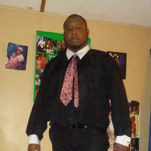 Meet your Posher, Kenyatta