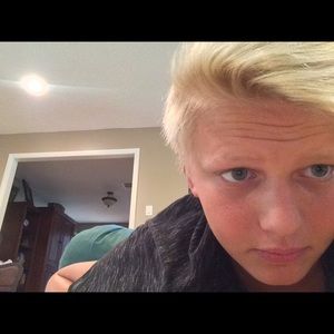 Meet your Posher, Brooks