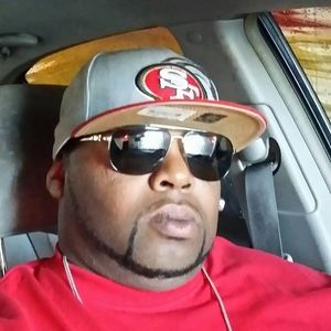 Meet your Posher, Gregory