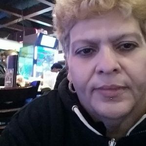 Meet your Posher, Petra