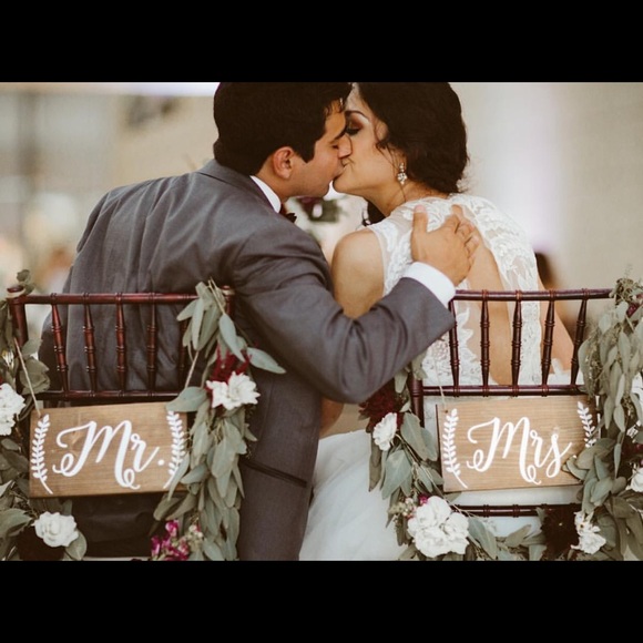 Meet the Posher - Picture 4 of 4