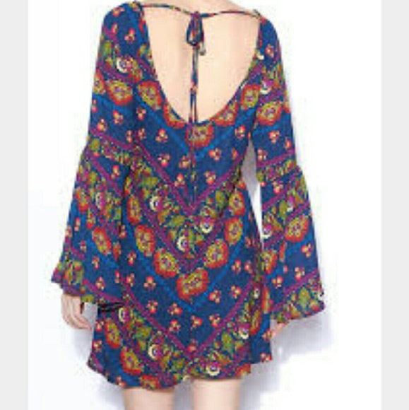 Judith March bell sleeve small dress - Picture 2 of 3