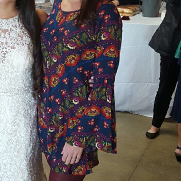 Judith March bell sleeve small dress - Picture 3 of 3