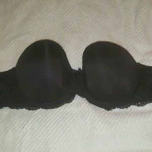 STRAPLESS VS BRA