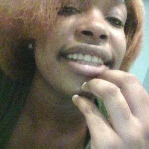 Meet your Posher, Zakiya