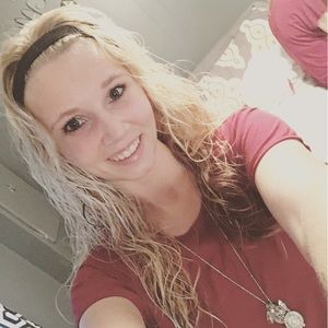 Meet your Posher, Teresa