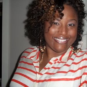 Meet your Posher, Keisha