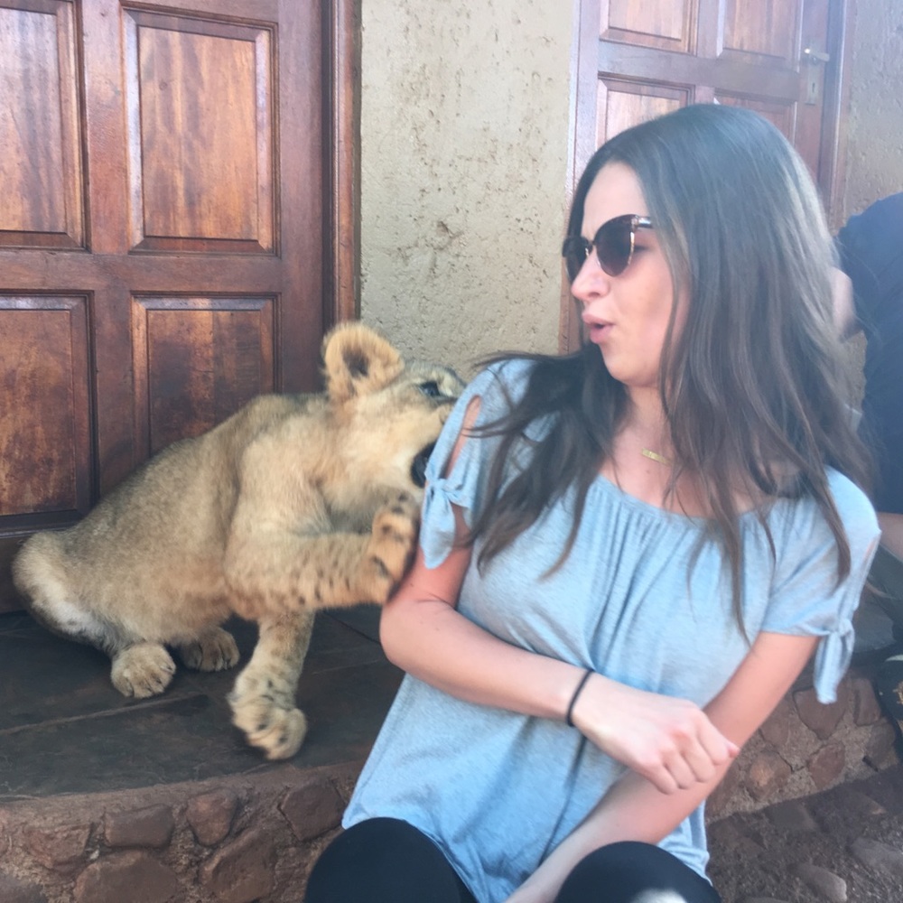 Meet your Posher, Emily