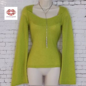 NWT BENETTON LIME LIGHWEIGHT SWEATER