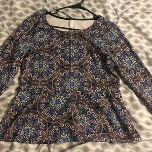 Super cute peplum top
