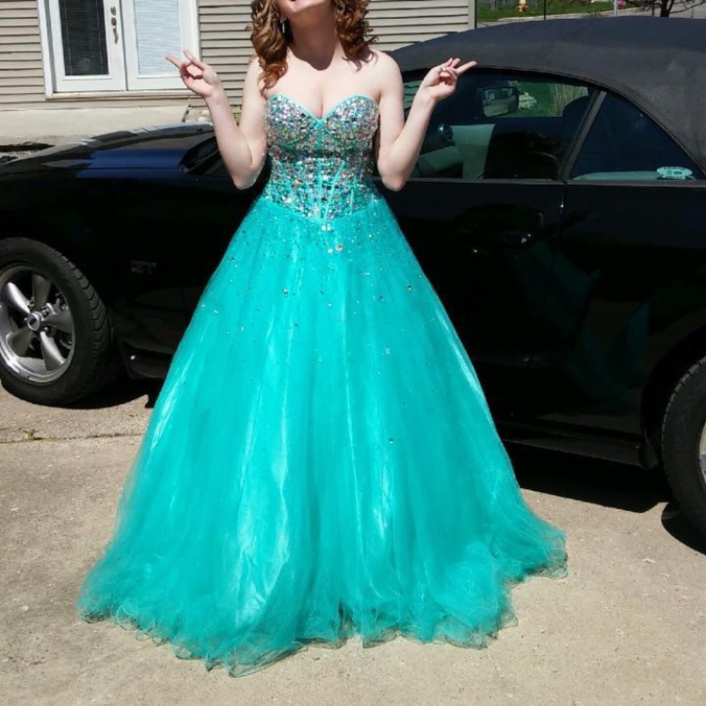 Prom dress