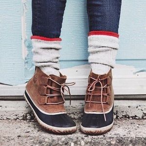 🛍SOLD🛍 SOREL Out n About Boots - Waterproof