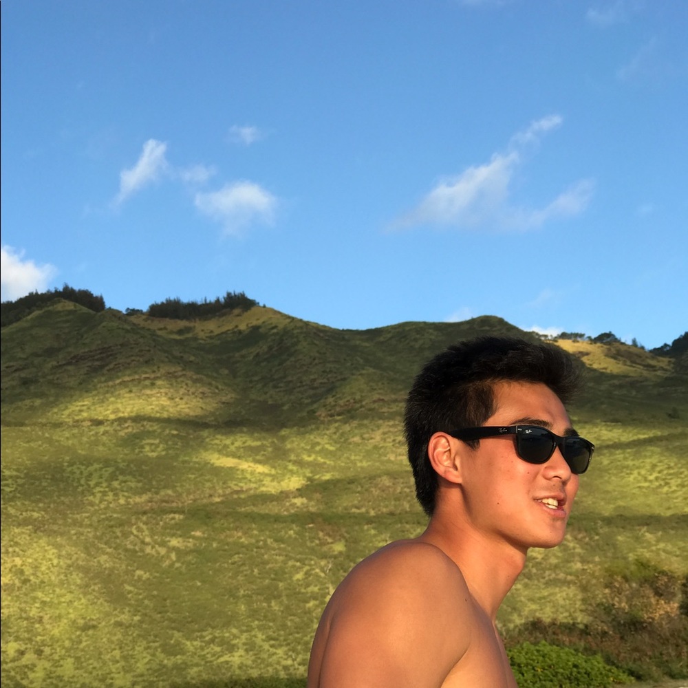 Meet your Posher, Casey