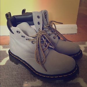 Dr Martens Boots (Women's)