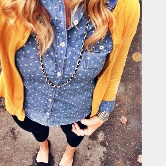 Old Navy Tops - Chambray polka dot buttondown shirt