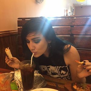 Meet your Posher, Grace