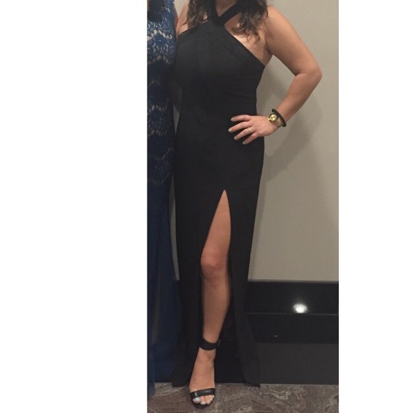 Crisscross strap ring maxi dress - Picture 2 of 8