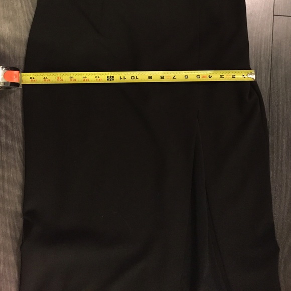 Crisscross strap ring maxi dress - Picture 8 of 8