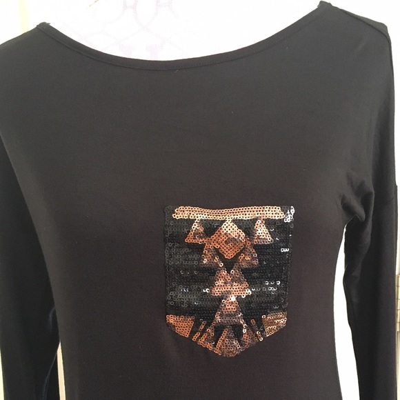 NEW SHARK BITE HEM DRESS❗️SALE❗️ - Picture 3 of 4