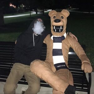 Meet your Posher, Tanner