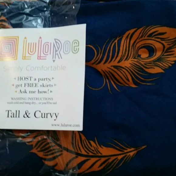 TC Lularoe New Feathers - Picture 1 of 1