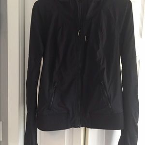 Lululemon lightweight lined jacket barely worn