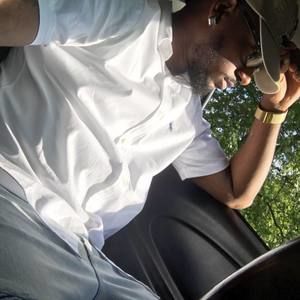 Meet your Posher, Louis