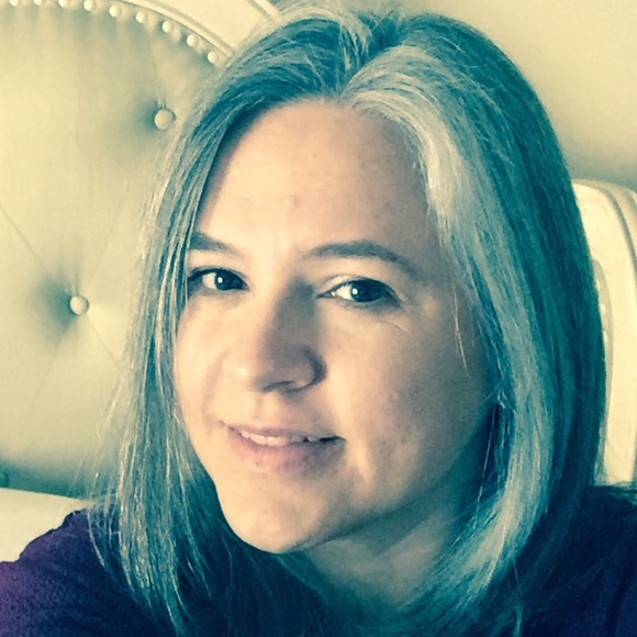 Meet your Posher, Julia - Picture 4 of 4