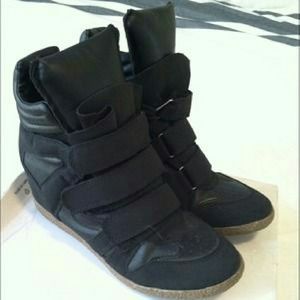 Mossimo wedge sneakers