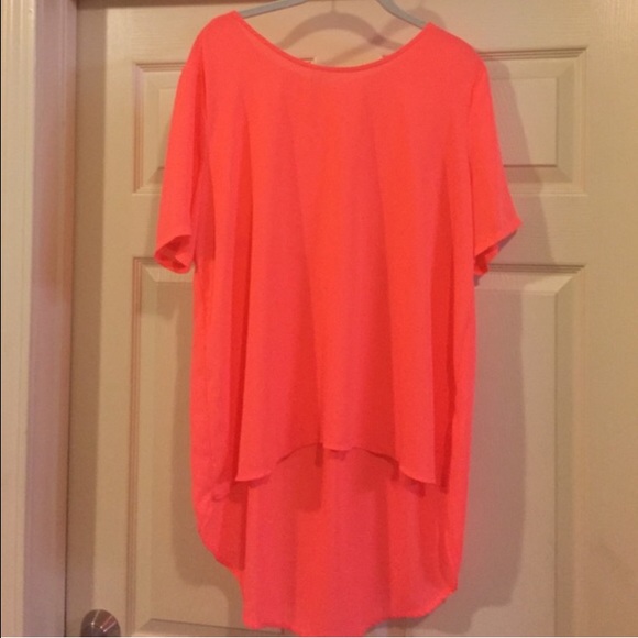 Lush Hi Low Hot Pink Blouse