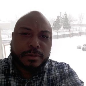 Meet your Posher, Derrick