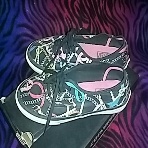 Girly VANS