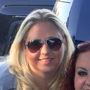 Meet your Posher, Kim