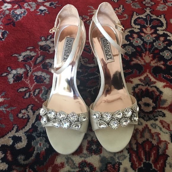 Badgley Mischka Lennox wedding shoes size 7