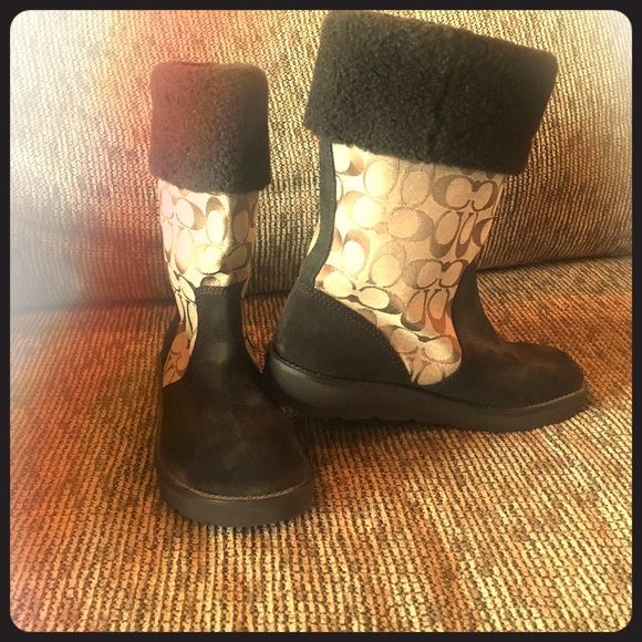 Coach winter boots NWT Size 8
