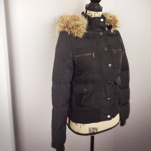 PINK Victoria's Secret puffer Jacket!