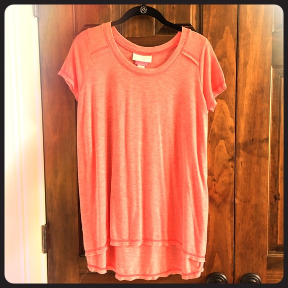 Jessica Simpson Nursing Top