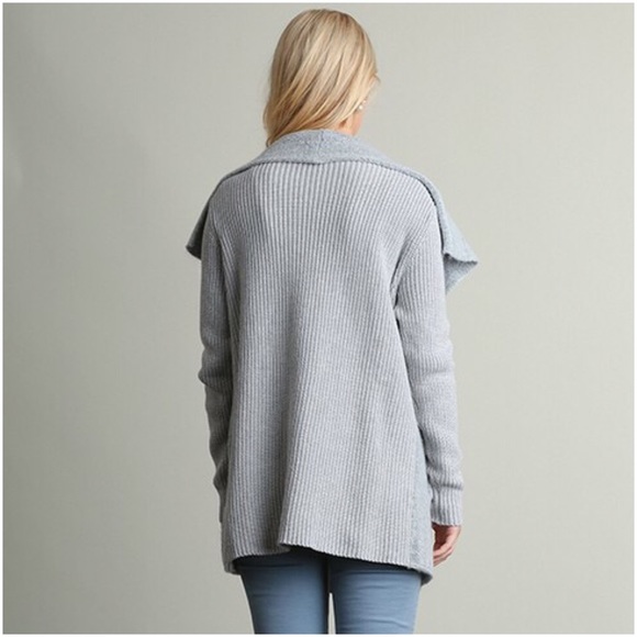 RESTOCKED!Silver Open Cardigan - Picture 4 of 4